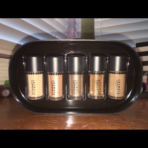 MAC Holiday Pigment set
