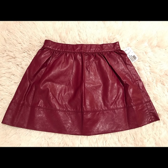 Burgundy Faux Leather Forever 21 Mini Flared Skirt - Picture 1 of 3