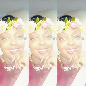 Meet your Posher, Dawanna