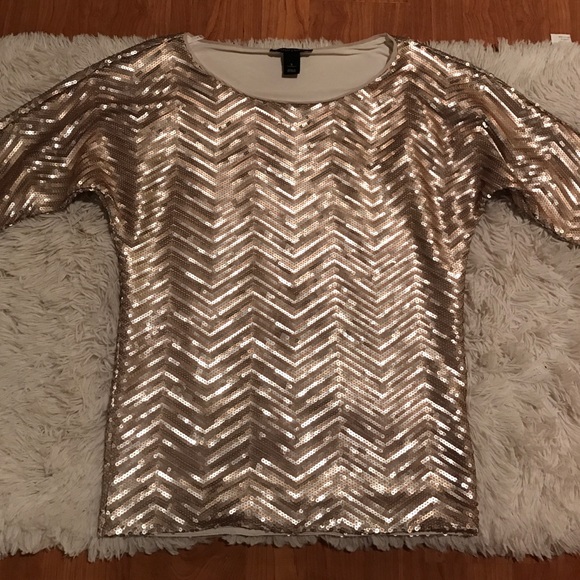 Brand new sequin 3/4 sleeve sweater