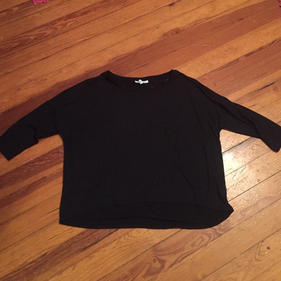 3/4 Sleeve black shirt - Picture 1 of 3