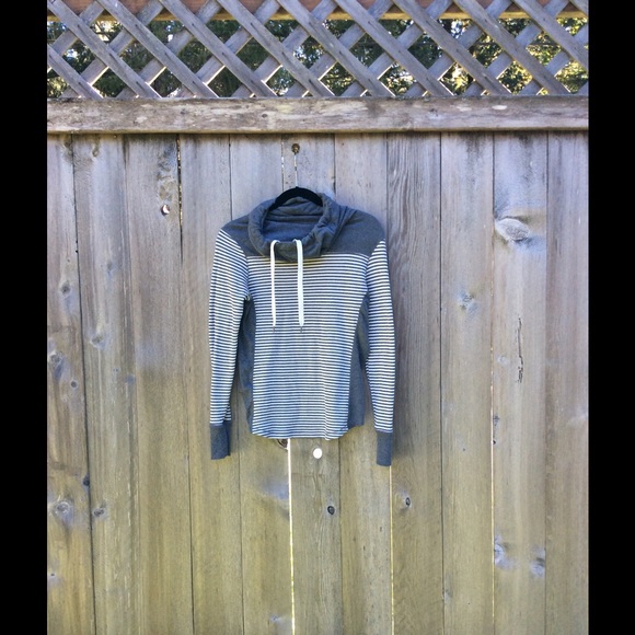 Eddie Bauer Sweater