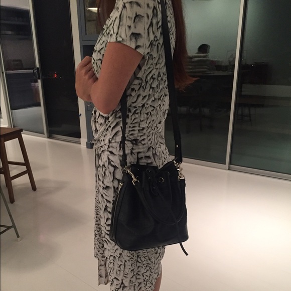 SOLD Saint Laurent Black Croc Black Bucket Bag - Picture 4 of 4