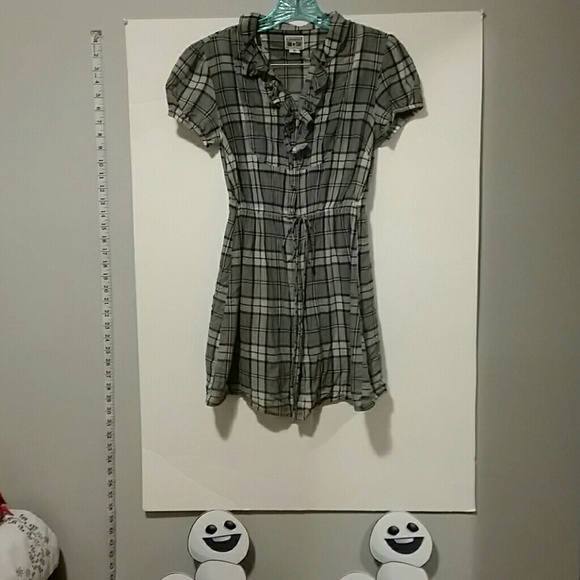 Converse gray blue plaid peasant button tunic top - Picture 1 of 3