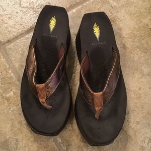 Volatile flip flops!