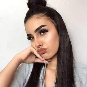 Meet your Posher, Bailey