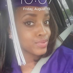 Meet your Posher, Shayla