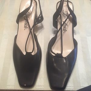 Life stride block heels 8.5