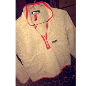 Patagonia kids large pullover