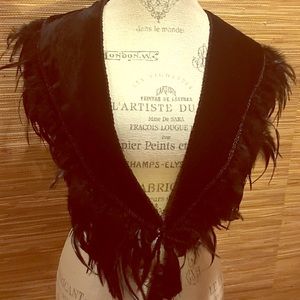 Original Flapper Feather Velour Wrap