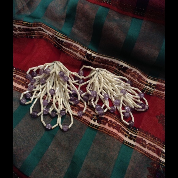 Waterfall Pearl White and Violet Beads Earrings - Picture 3 of 4