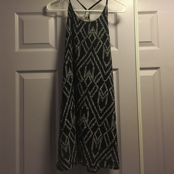 Black & white patterned dress