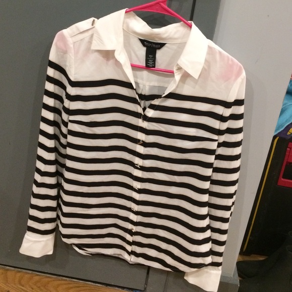 Silk White House Black Market blouse