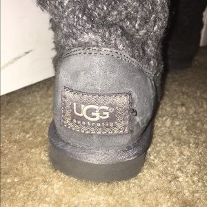 Gray sweater UGG boots size 6