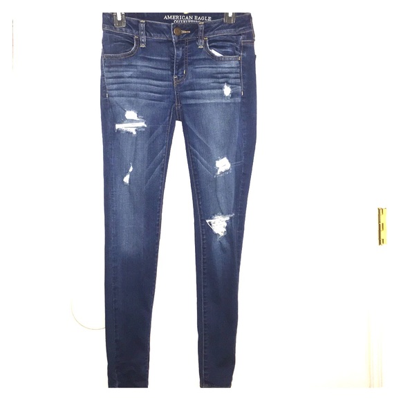 American eagle distressed skinny jeans