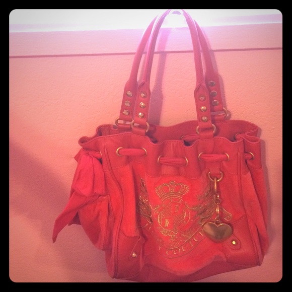 ➡️SOLD!!! Juicy Couture purse 💝💝