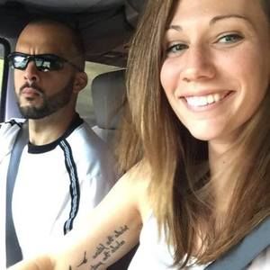 Meet your Posher, Carrie