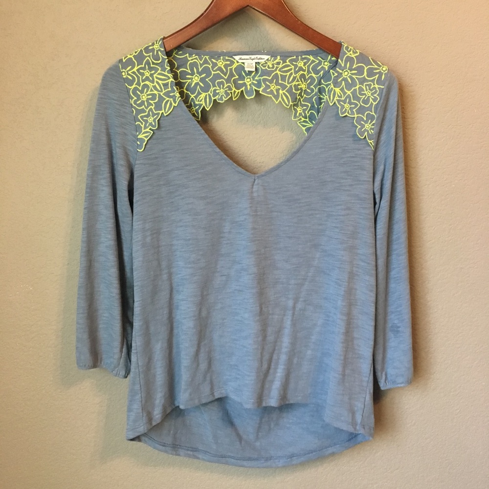 American Eagle top