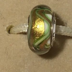 Authentic Chamilia Charm- NWOT