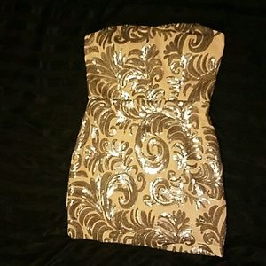 Sexy mini strapless dress