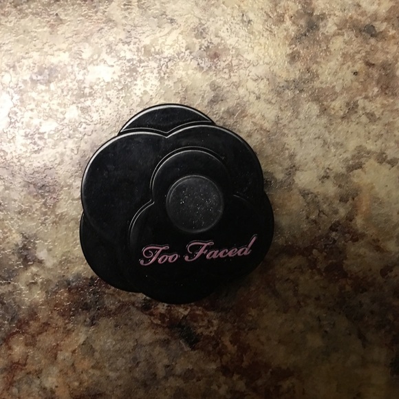 Too faced exotic color intense eyeshadow