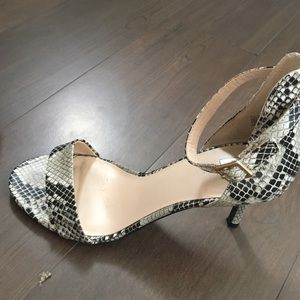 3 inch snakeskin heels