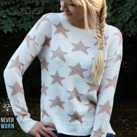 Rampage ✧ fabulous shimmering star knit sweater