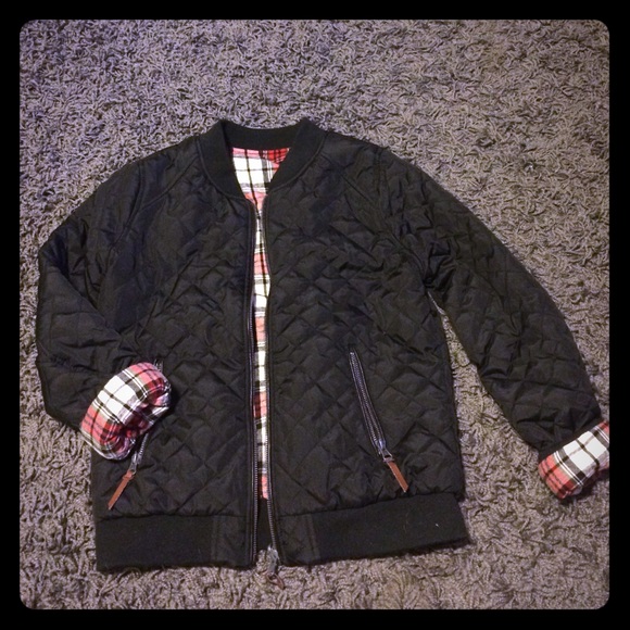 Black jacket with flannel inside liner. - Picture 1 of 3