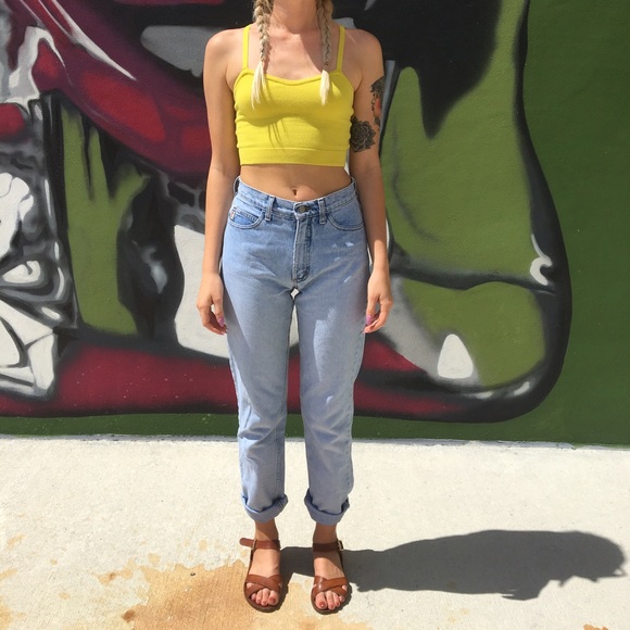 ✨🍑Vintage GUESS jeans - Picture 3 of 3