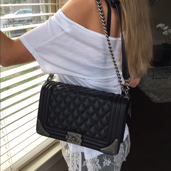 Handbags - Black bag.