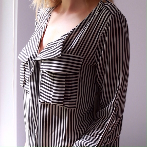 Paris Blouse - Picture 4 of 4