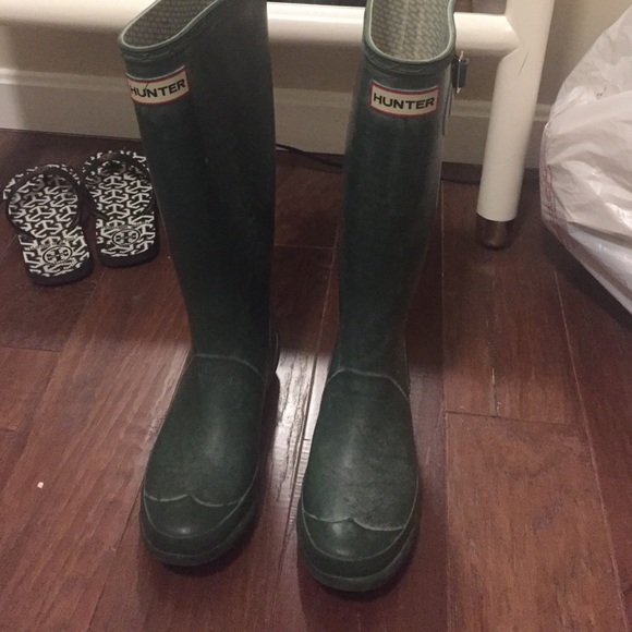 Tall hunter boots dark green size 7!