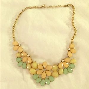Statement necklace