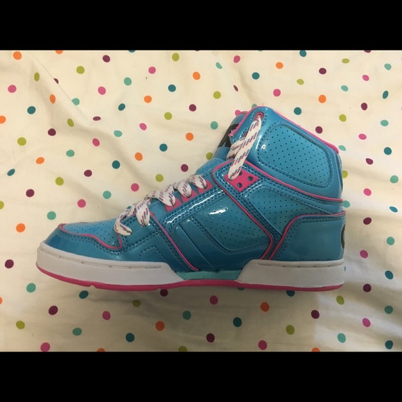 Osiris shoes. Never worn.