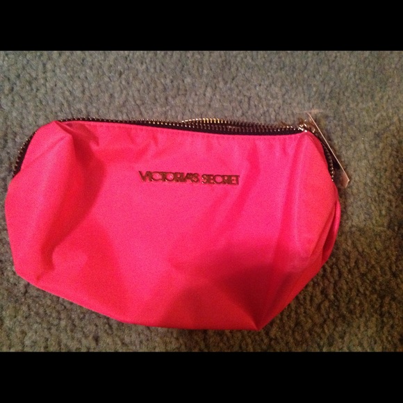 Makeup bag