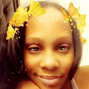 Meet your Posher, Brittney