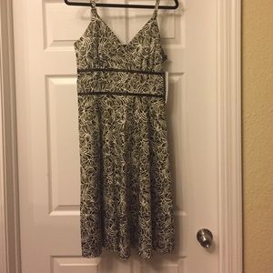 Brown/cream print dress Size 10 new with tags