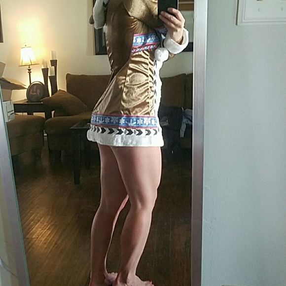 Igloo cutie Halloween costume - Picture 3 of 3
