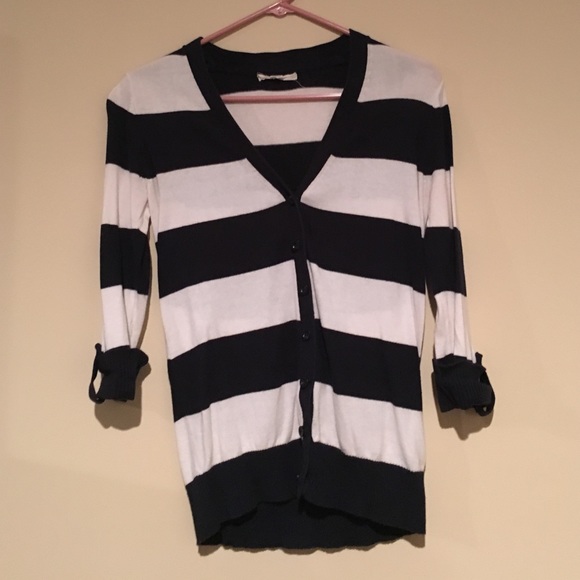 🌷SALE🌷Forever 21 striped cardigan