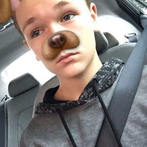 Meet your Posher, Eddie