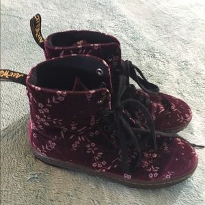 Dr. Martens Shoes - Dr Martens Shoreditch Boots Dr. Martens Shoes - Dr Martens Shoreditch Boots