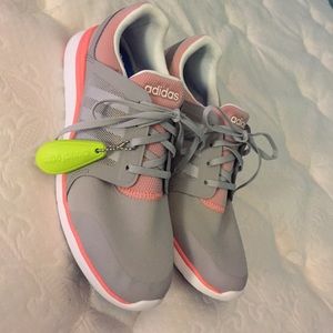 NEW ADIDAS! NEVER HAVE BEEN WOREN. BEST SHOES!!!