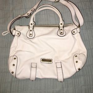 🎀 white and gold Steven madden purse 🎀