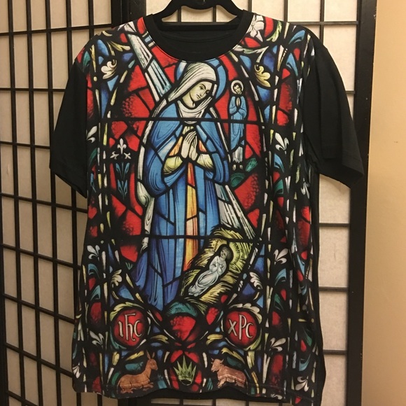Trendy T-Shirt.