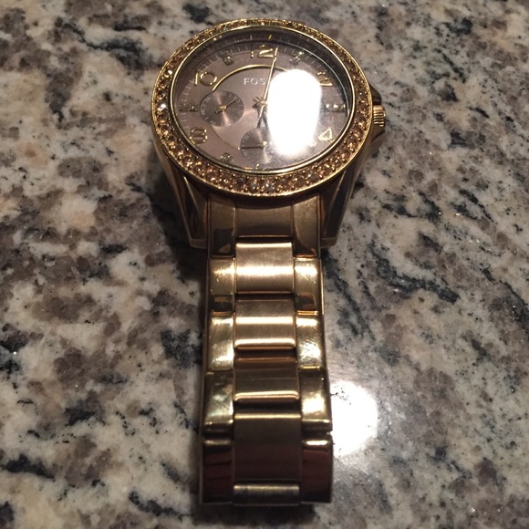 Gold fossil watch - Picture 3 of 4
