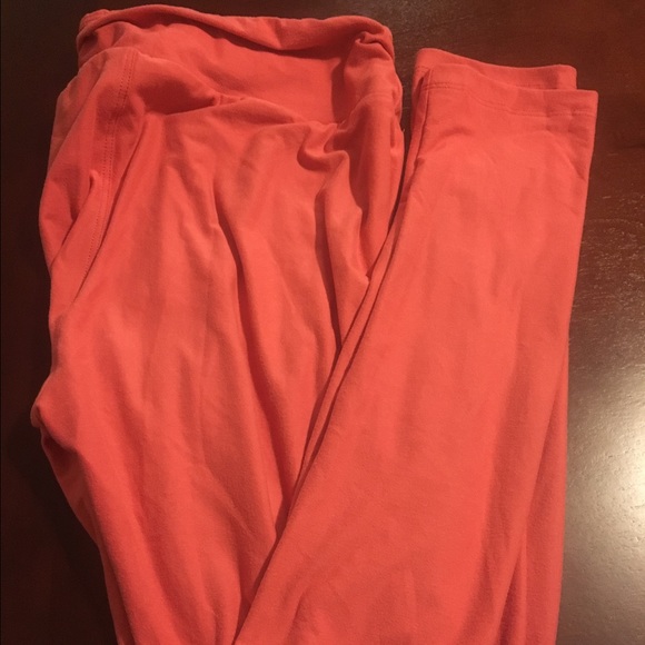 Lularoe one size leggings