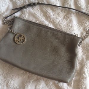 Michael Kors Jet Set Chain Crossbody