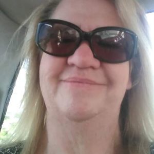 Meet your Posher, Teresa