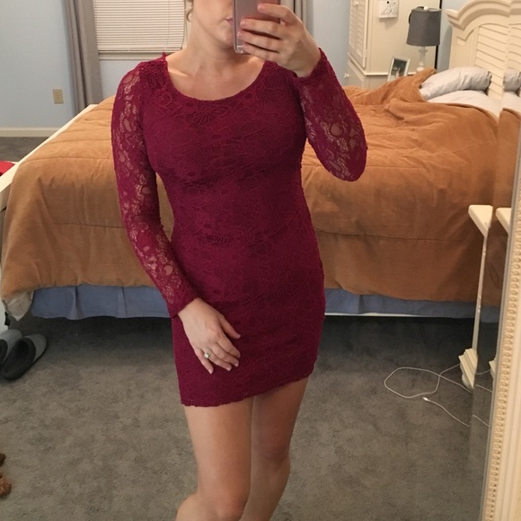 Sexy burgundy lace dress
