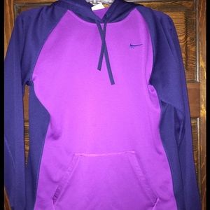 Nike sweatshirt